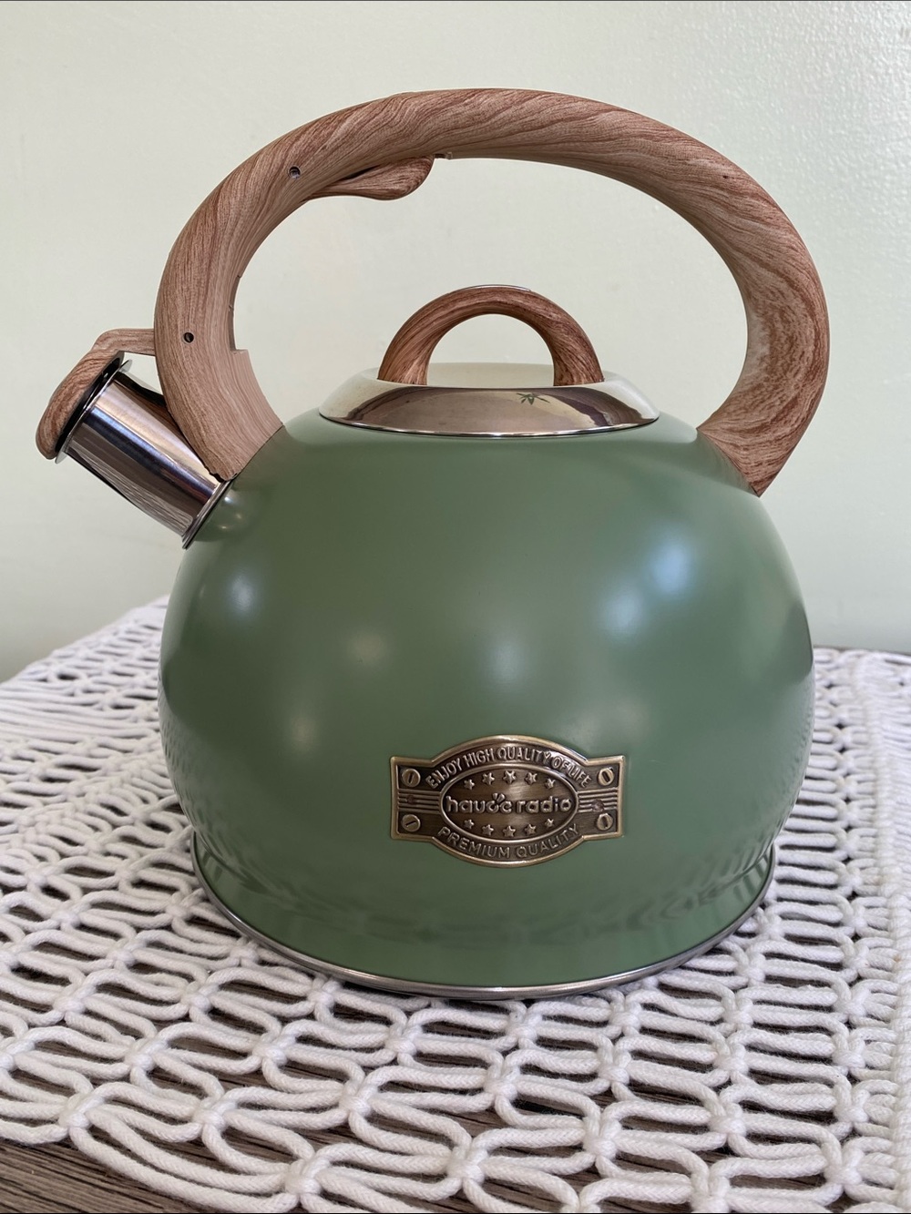 Hauce Radio Classic Whistling Tea Coffee Kettle Sage Green with Wood-Tone Handle
